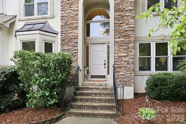 10809 Jordan Rae Lane, Charlotte, NC 28277