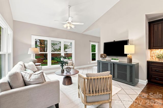 10809 Jordan Rae Lane, Charlotte, NC 28277