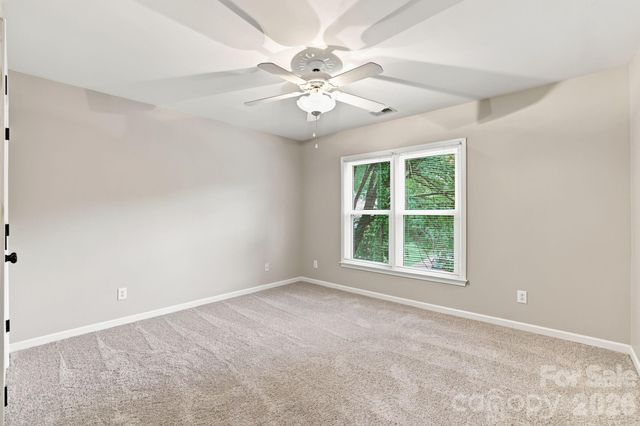 10809 Jordan Rae Lane, Charlotte, NC 28277