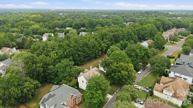 10809 Jordan Rae Lane, Charlotte, NC 28277