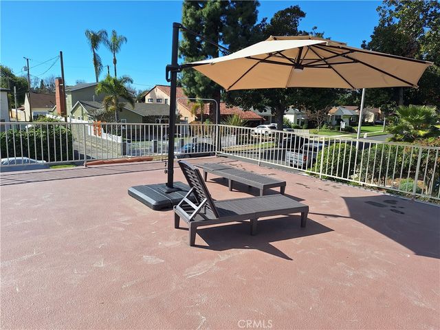 302 N Griffith Park, Burbank, CA 91506