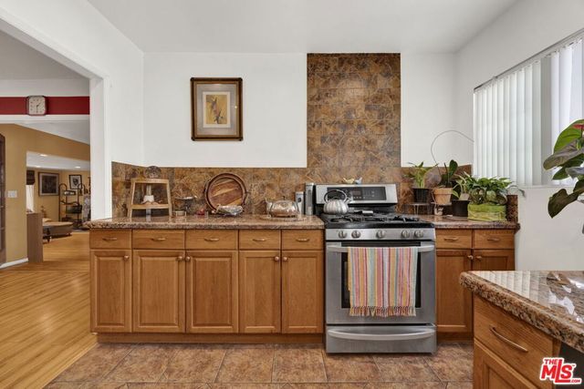 529 W Wilson Avenue, Glendale, CA 91203