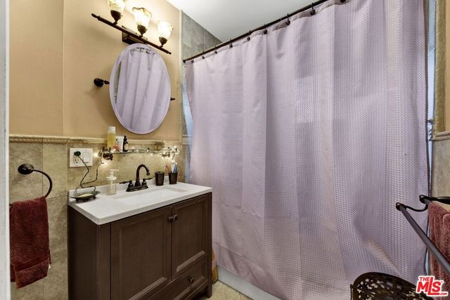 529 W Wilson Avenue, Glendale, CA 91203