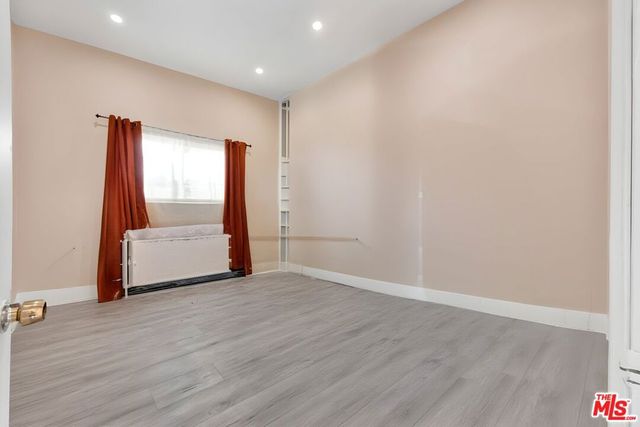 529 W Wilson Avenue, Glendale, CA 91203