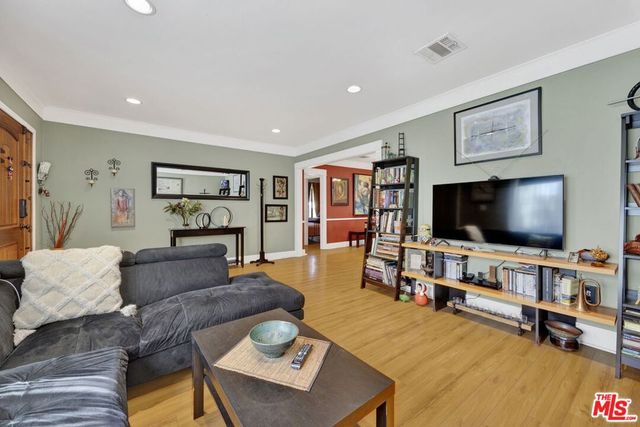 529 W Wilson Avenue, Glendale, CA 91203