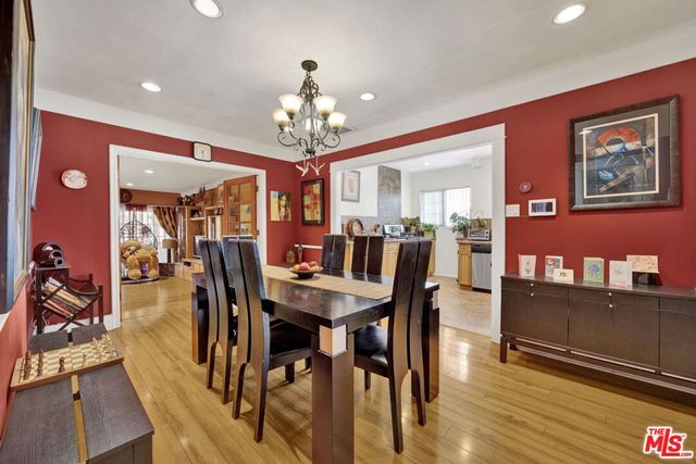 529 W Wilson Avenue, Glendale, CA 91203