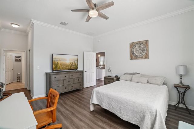 154 E SPRUCE STREET, Tarpon Springs, FL 34689