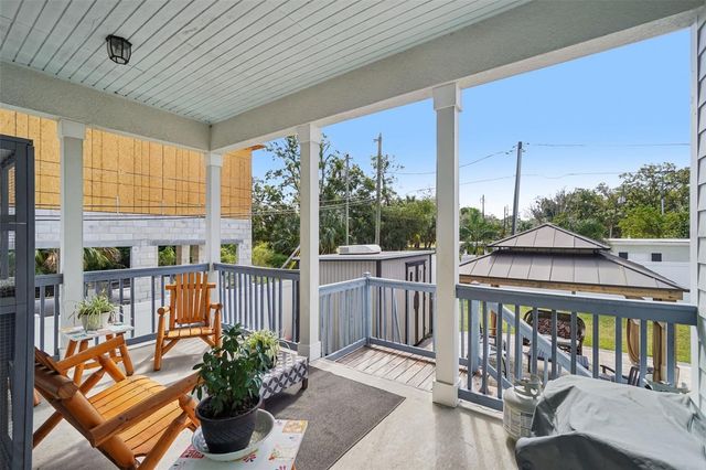 154 E SPRUCE STREET, Tarpon Springs, FL 34689