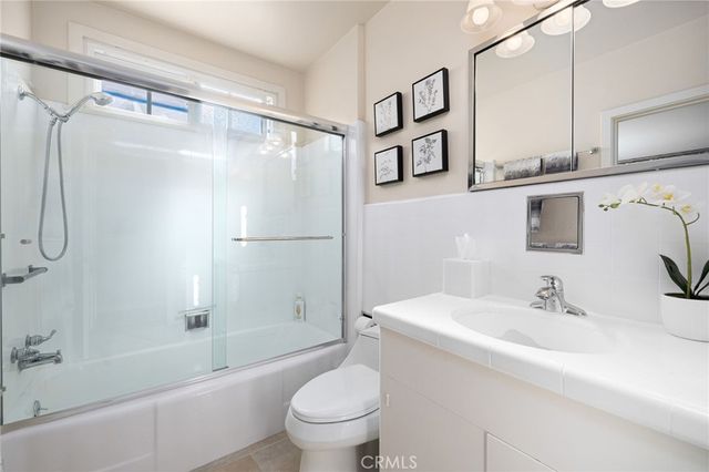 2964 Lombardy, Pasadena, CA 91107