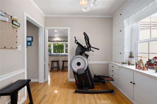 2964 Lombardy, Pasadena, CA 91107