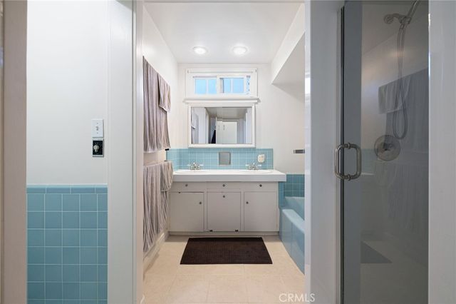 2964 Lombardy, Pasadena, CA 91107