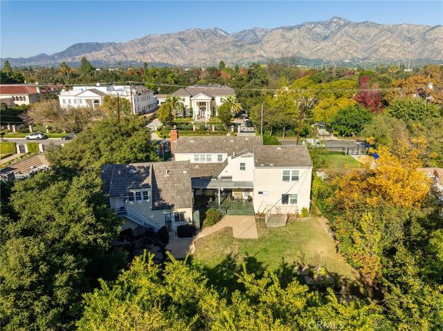 2964 Lombardy, Pasadena, CA 91107