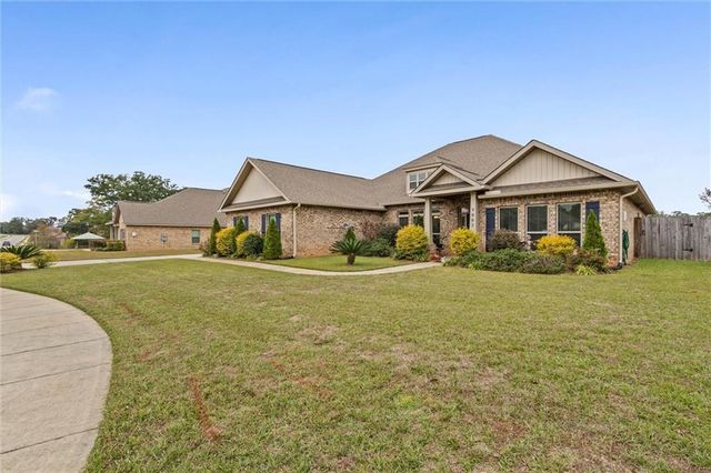 9002 Amelia Drive, Mobile, AL 36695