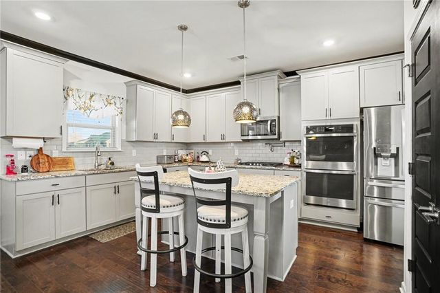 110 Canal Street, Hampton, GA 30228