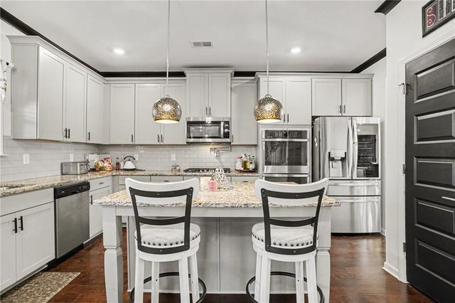 110 Canal Street, Hampton, GA 30228