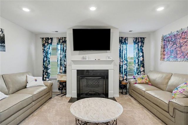 110 Canal Street, Hampton, GA 30228