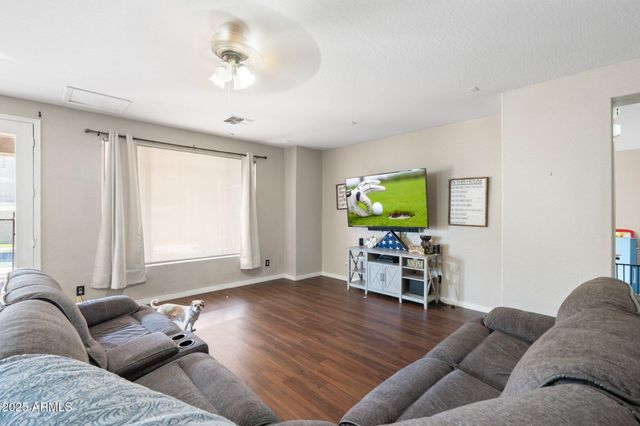 6202 W MAYA Drive, Phoenix, AZ 85083