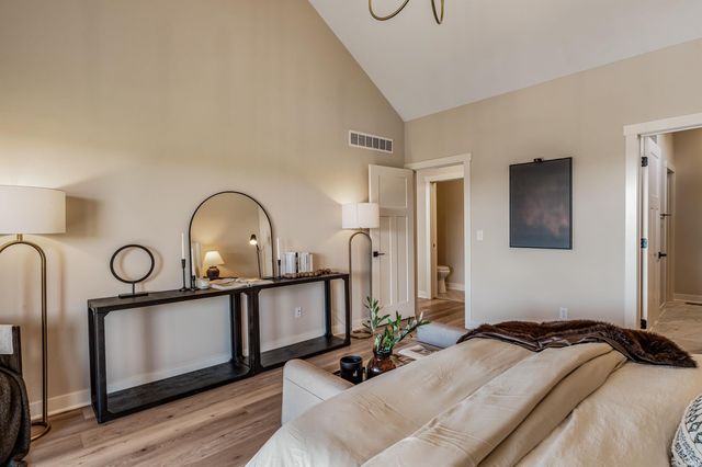 670 Gatcombe Run, Fort Wayne, IN 46845