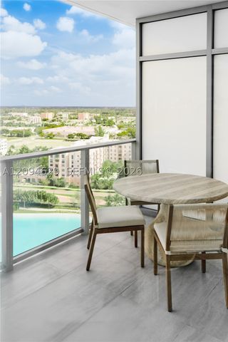 2411 Laguna Cr 907, Miami, FL 33181