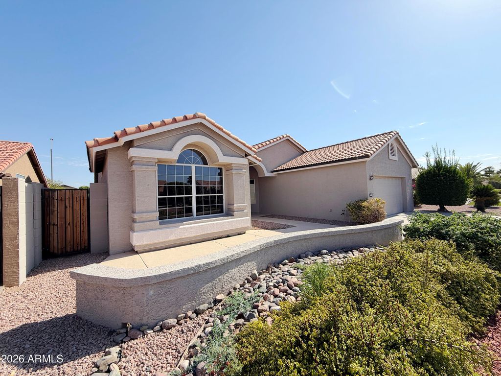 15430 W AMELIA Drive, Goodyear, AZ 85395 — photo 2