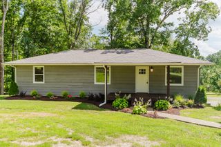 421 Westview Rd, White Bluff, TN 37187