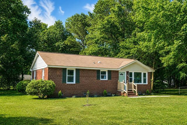210 Laurel Avenue, Goose Creek, SC 29445