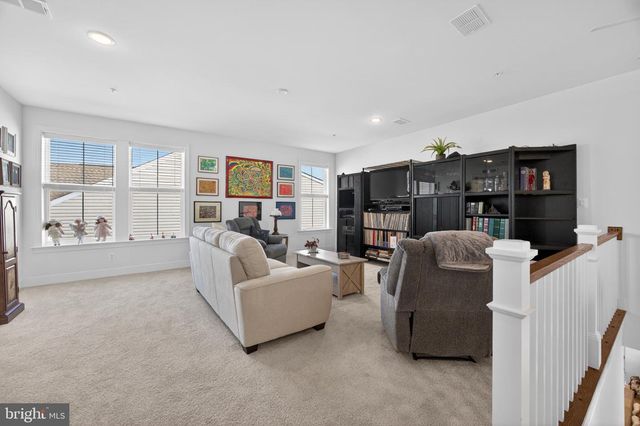 215 KINGFISHER LN, Chester, MD 21619