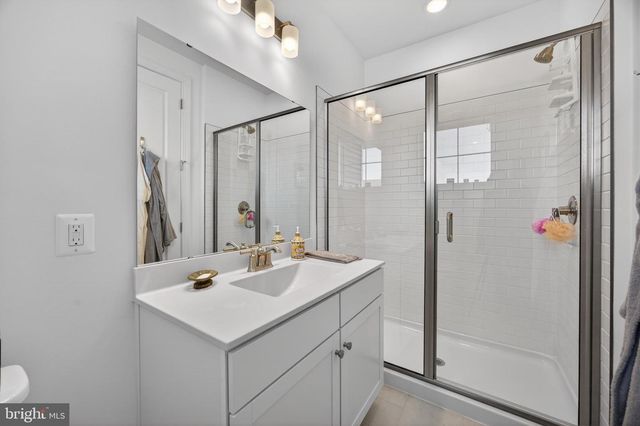 215 KINGFISHER LN, Chester, MD 21619