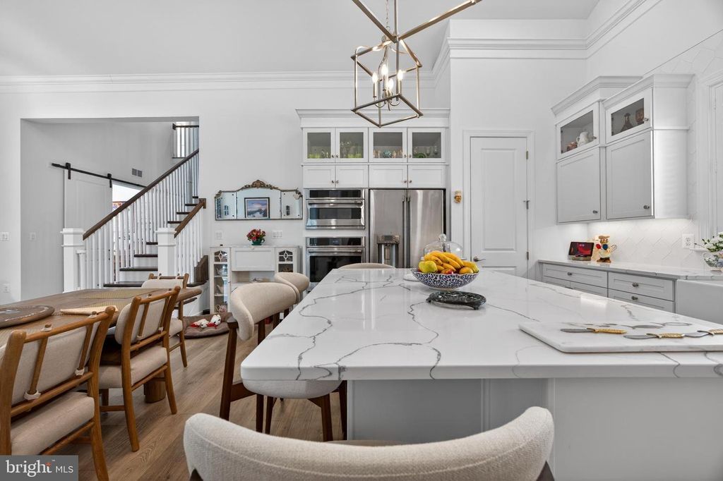 Image 12 of property listing at 215 KINGFISHER LN, Chester, MD 21619