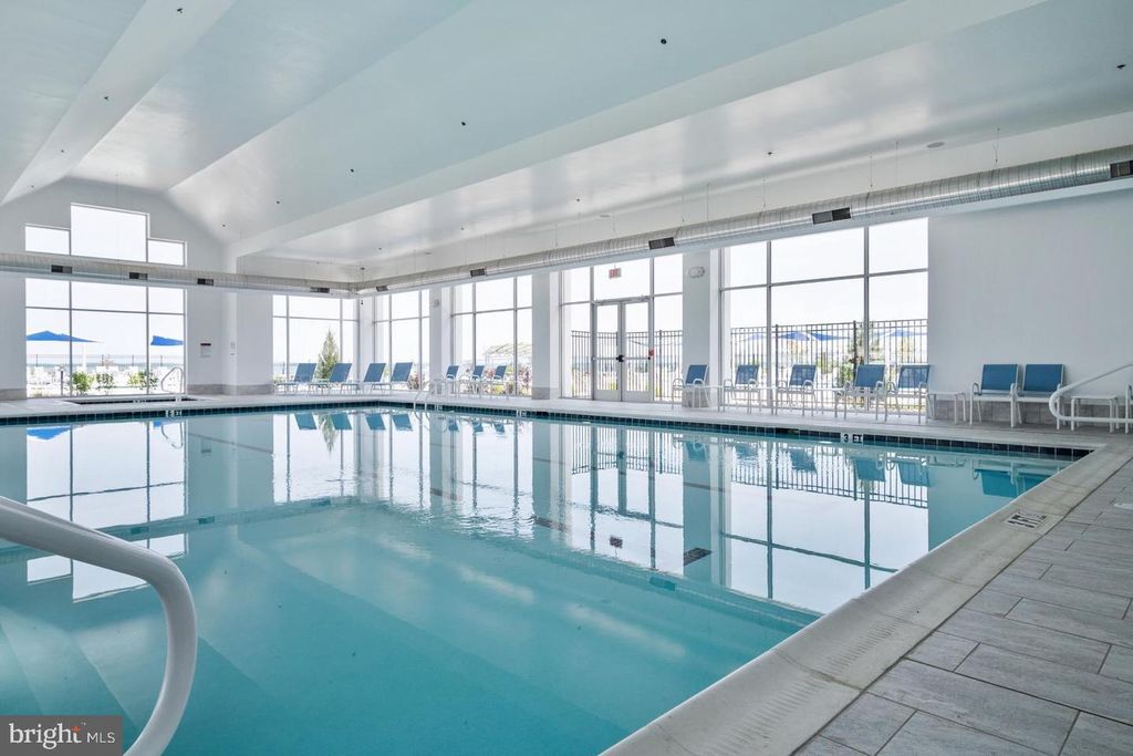 Image 36 of property listing at 215 KINGFISHER LN, Chester, MD 21619