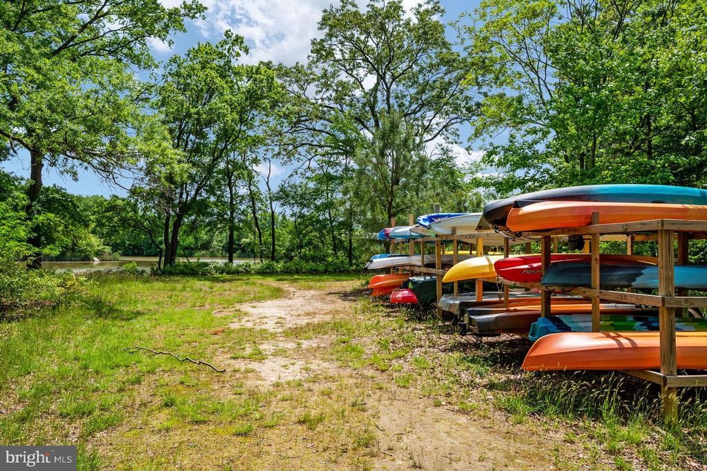 Image 42 of property listing at 215 KINGFISHER LN, Chester, MD 21619