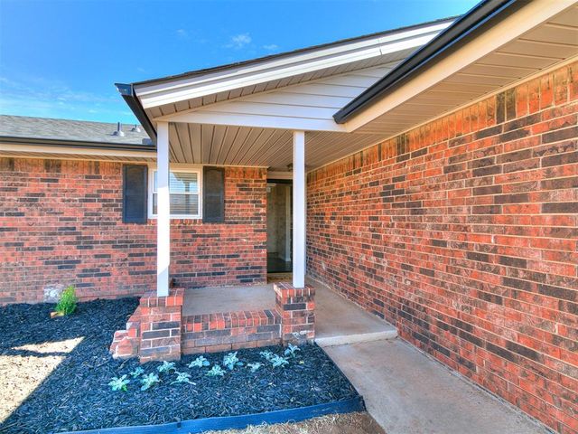 11400 Ashford Drive, Yukon, OK 73099