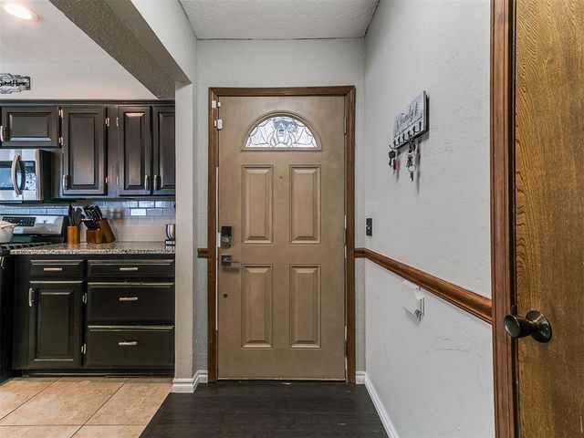 11400 Ashford Drive, Yukon, OK 73099