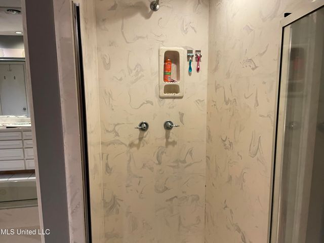 522 Kennedy Drive, Magee, MS 39111