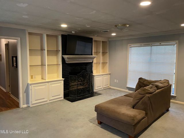 522 Kennedy Drive, Magee, MS 39111