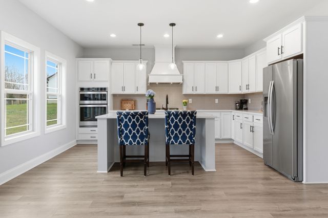 1166 Carney Winters Rd, Ashland City, TN 37015