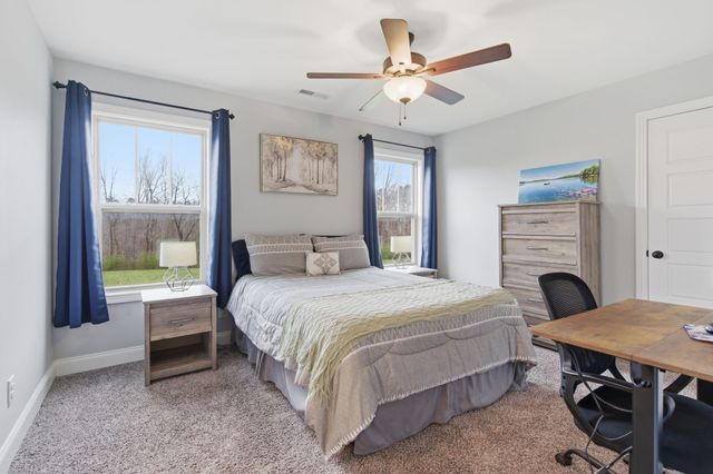 1166 Carney Winters Rd, Ashland City, TN 37015