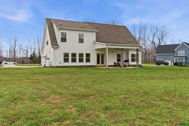 1166 Carney Winters Rd, Ashland City, TN 37015