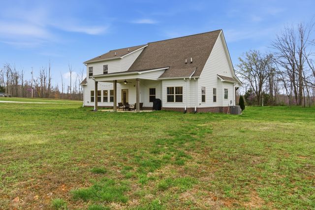 1166 Carney Winters Rd, Ashland City, TN 37015