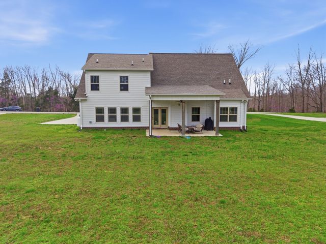 1166 Carney Winters Rd, Ashland City, TN 37015