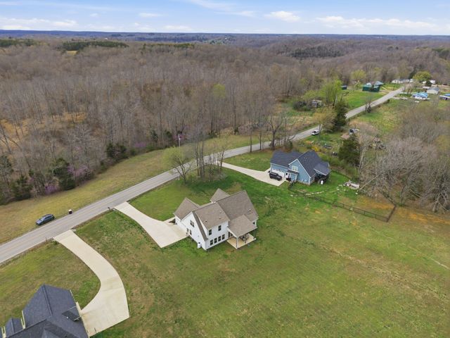 1166 Carney Winters Rd, Ashland City, TN 37015