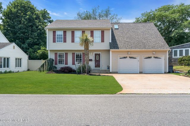 2352 Harbor Drive, Point Pleasant, NJ 08742