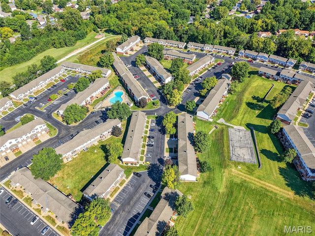 2200 Willott Road B, St Peters, MO 63376