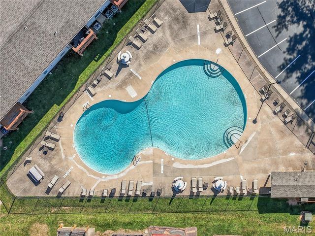 2200 Willott Road B, St Peters, MO 63376