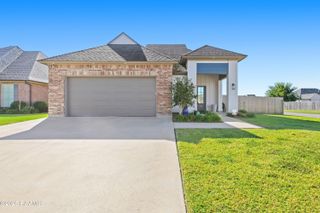 400 Misty Wind Drive, Broussard, LA 70518