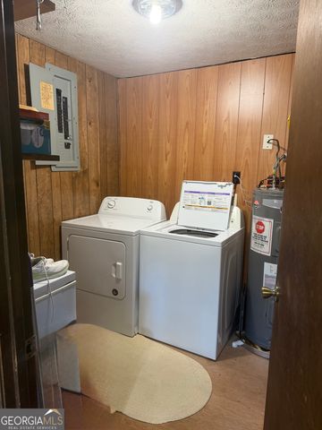 965 Hood Road, Concord, GA 30206