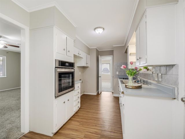 717 NW 14th Street, Grand Prairie, TX 75050