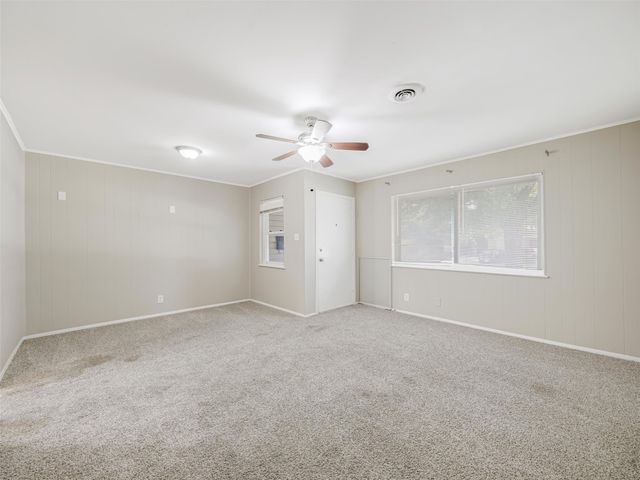 717 NW 14th Street, Grand Prairie, TX 75050