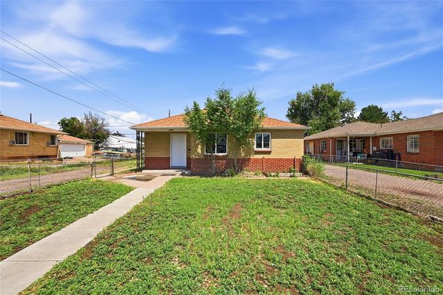 6096 Olive Street, Commerce City, CO 80022