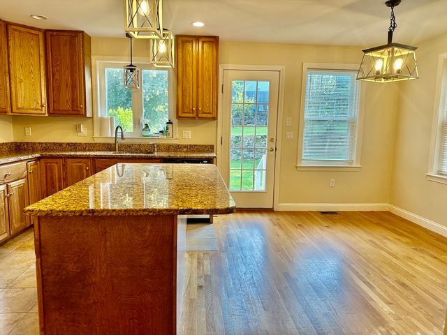185 Summer St 185, Watertown, MA 02472